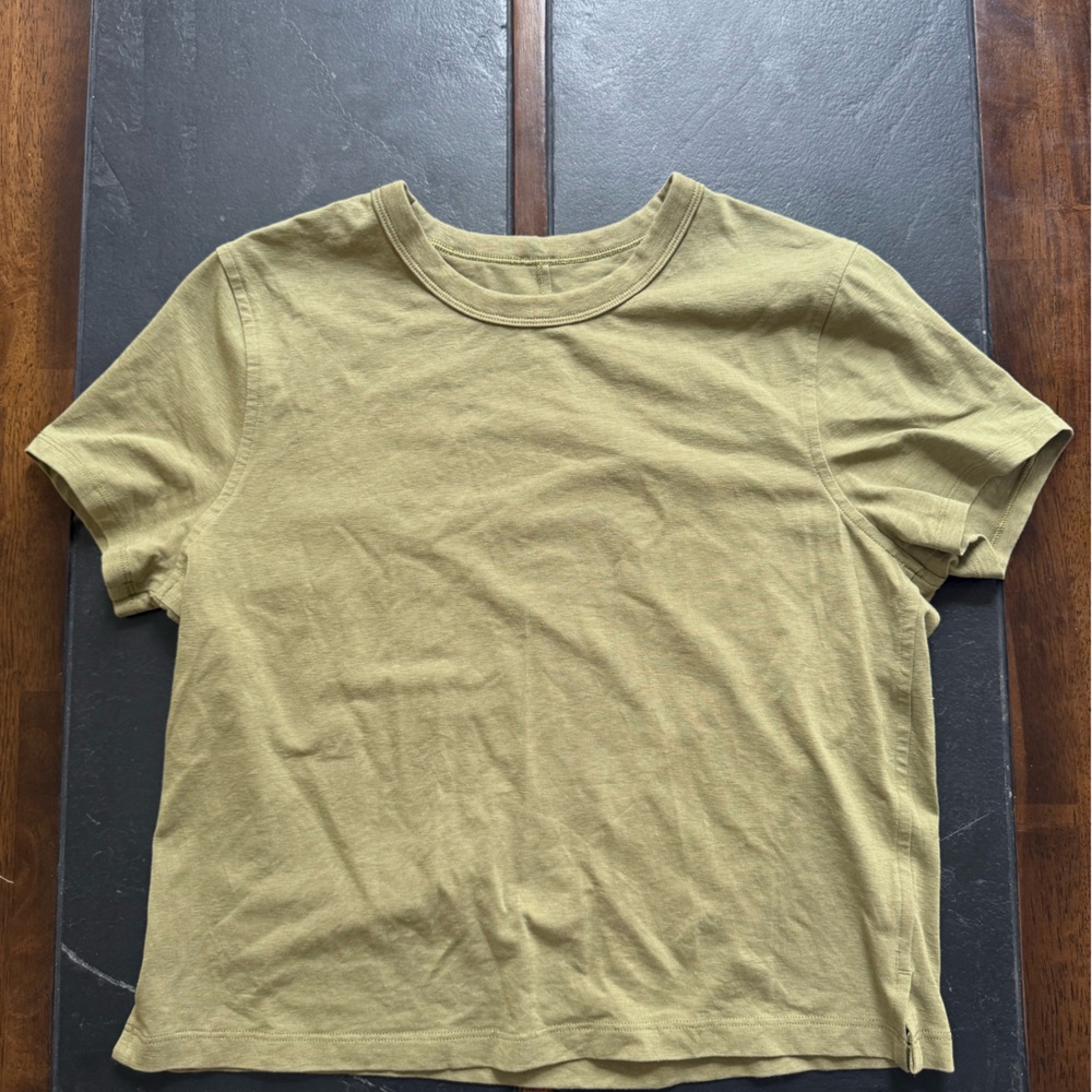 lululemon athletica Olive Crop Top